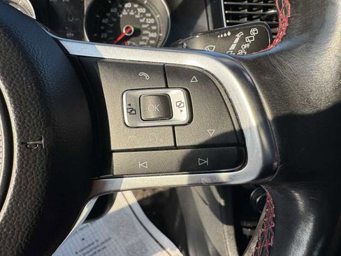 Used 2017 Volkswagen GTI Autobahn image 16