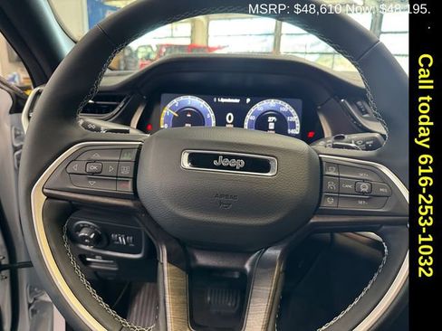 New 2026 Jeep Grand Cherokee Limited image 20