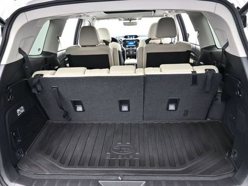 Used 2022 Subaru Ascent Limited w/ Technology Package image 27