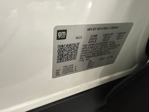 Used 2023 Chevrolet TrailBlazer RS w/ Sun and Liftgate Package AWD/4WD image 10
