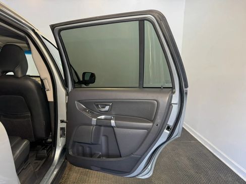 Used 2011 Volvo XC90 3.2 FWD image 25