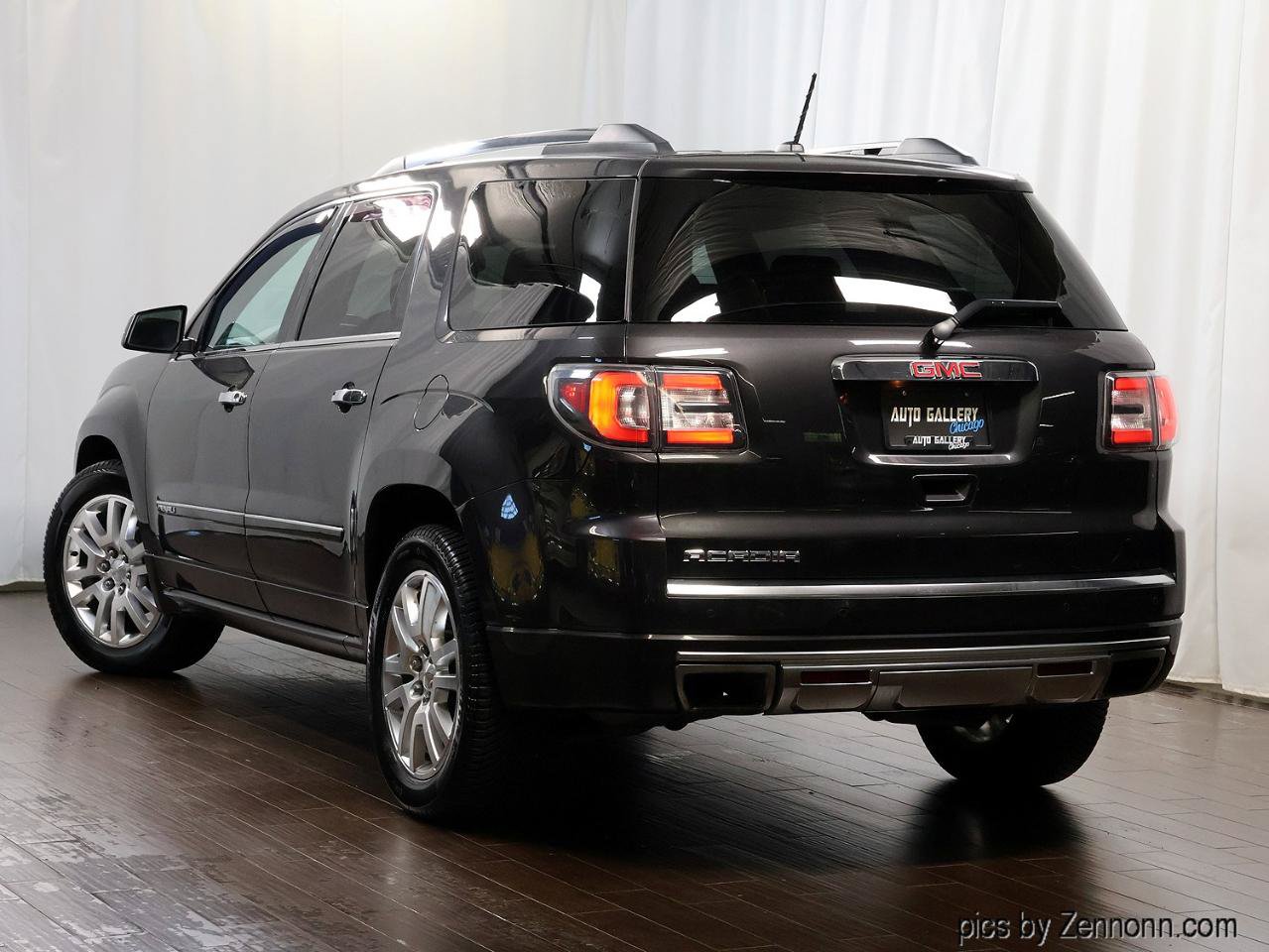 Used 2015 GMC Acadia Denali FWD image 9