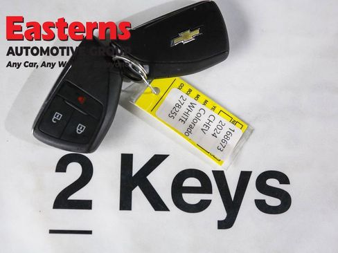 Used 2024 Chevrolet Colorado W/T w/ Technology Package image 25