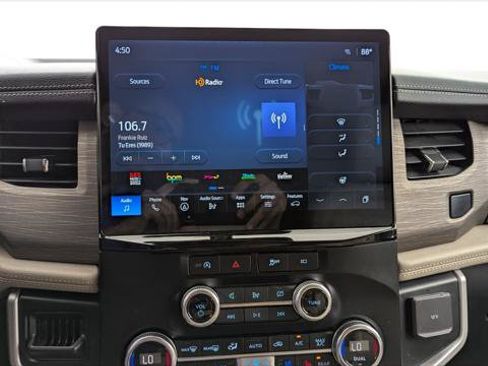 Used 2024 Ford Expedition Limited AWD/4WD image 29