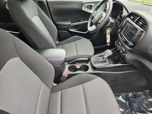 Certified 2023 Kia Soul LX w/ Option Group 015 image 14