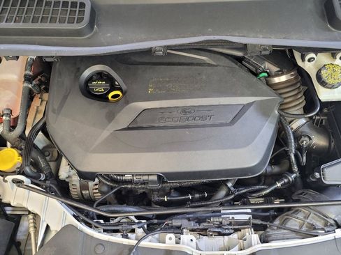 Used 2014 Ford Escape Titanium w/ Equipment Group 401A FWD image 30