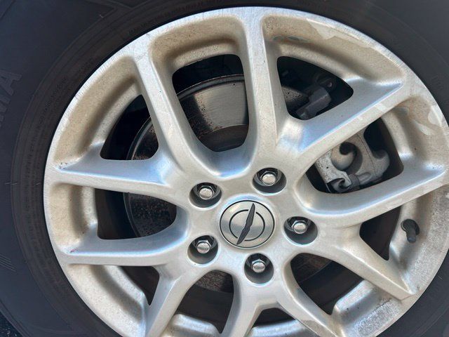Used 2022 Chrysler Pacifica Touring-L FWD image 8