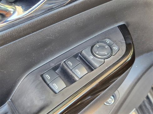 Used 2020 GMC Acadia AT4 w/ LPO, 'HIT The Road' Package image 12