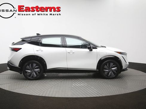 Used 2024 Nissan Ariya AWD image 43