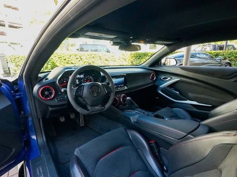 Used 2019 Chevrolet Camaro ZL1 image 57