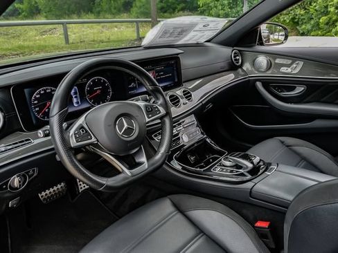 Used 2017 Mercedes-Benz E 43 AMG 4MATIC Sedan image 2