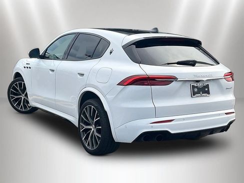 Used 2023 Maserati Grecale Modena AWD/4WD image 4