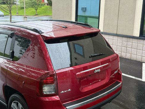 Used 2016 Jeep Compass High Altitude image 15