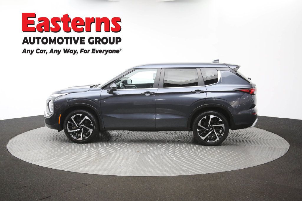 Used 2024 Mitsubishi Outlander SE AWD/4WD image 62