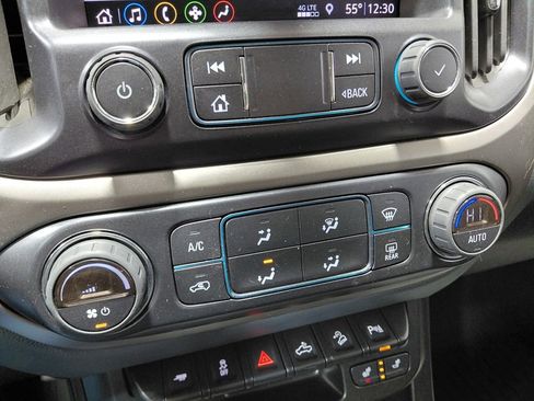 Used 2022 Chevrolet Colorado Z71 image 36