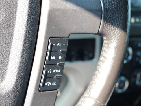 Used 2014 Ford F150 XLT w/ Equipment Group 302A Luxury AWD/4WD image 21