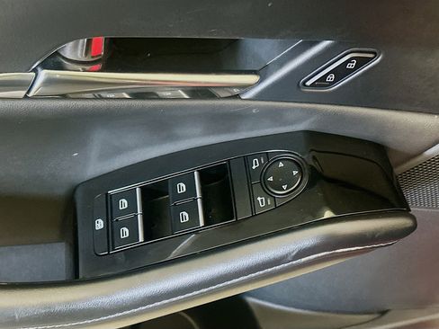 Used 2025 MAZDA CX-30 AWD 2.5 S w/ Preferred Package image 15