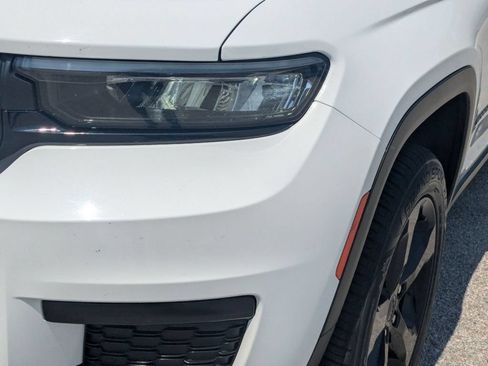 Used 2022 Jeep Grand Cherokee L Laredo AWD/4WD image 10