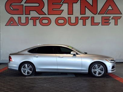 Used 2018 Volvo S90 T5 Momentum w/ Convenience Package