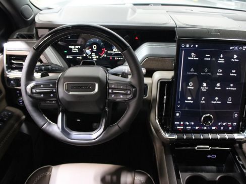 New 2026 GMC Yukon XL Denali Ultimate AWD/4WD image 33