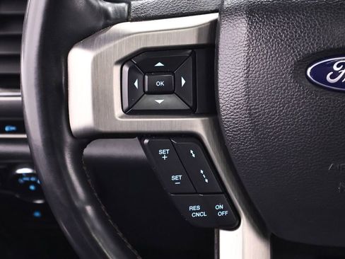 Certified 2022 Ford F450 Platinum AWD/4WD image 25
