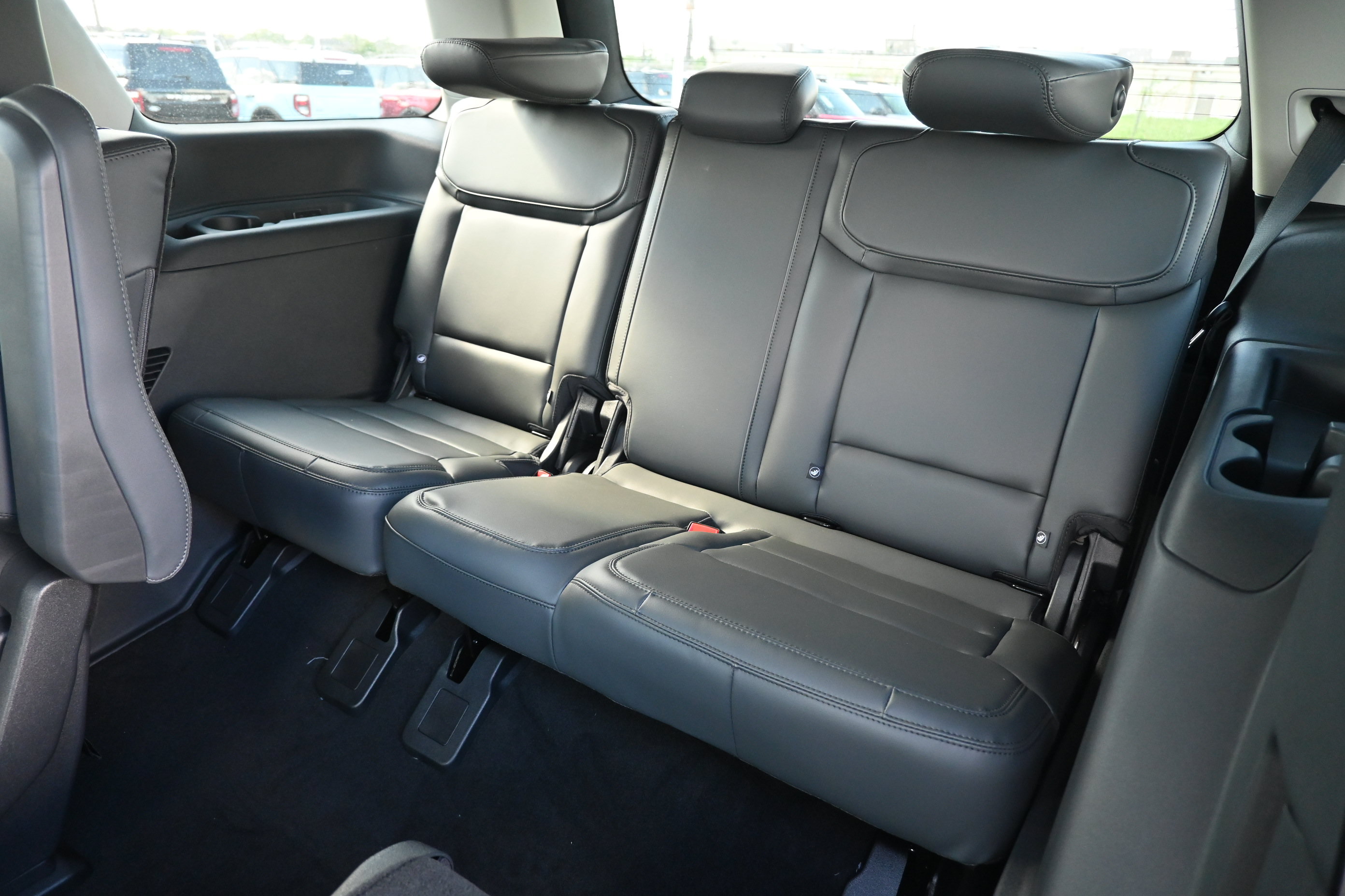 New 2027 Ford Expedition Active RWD image 32