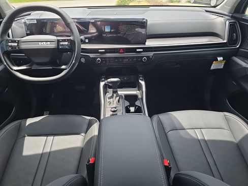 New 2026 Kia Sorento EX FWD image 13
