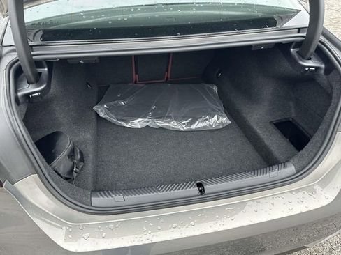 Used 2026 BMW 530i xDrive 530i xDrive w/ Premium Package image 16