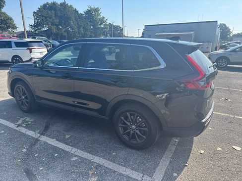 Used 2026 Honda CR-V EX-L image 12