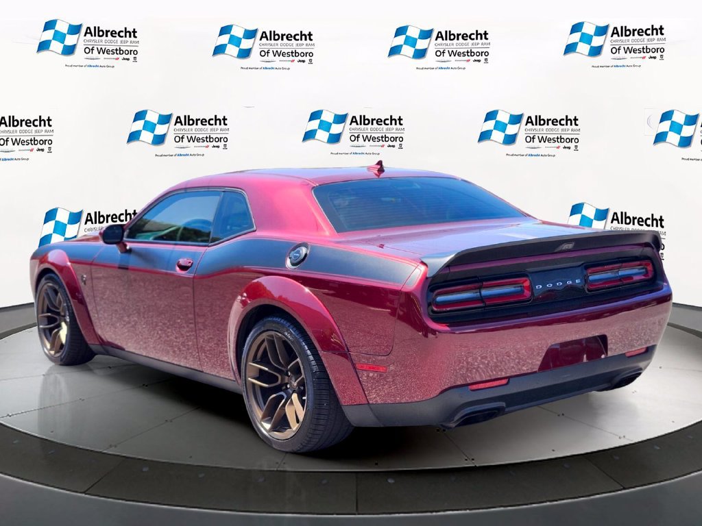 Used 2022 Dodge Challenger SRT Hellcat RWD image 3