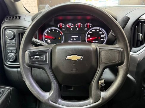 Used 2022 Chevrolet Silverado 2500 Custom w/ Custom Value Package AWD/4WD image 14