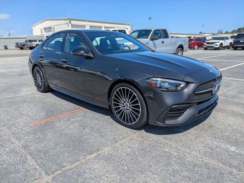 Used 2024 Mercedes-Benz C 300 Sedan image 2