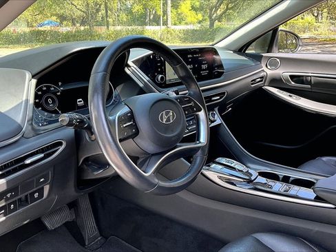 Used 2020 Hyundai Sonata Limited image 14