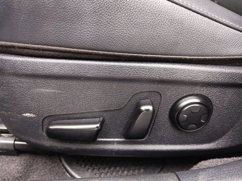 Used 2023 Kia Stinger GT-Line w/ Sun & Sound Package image 27