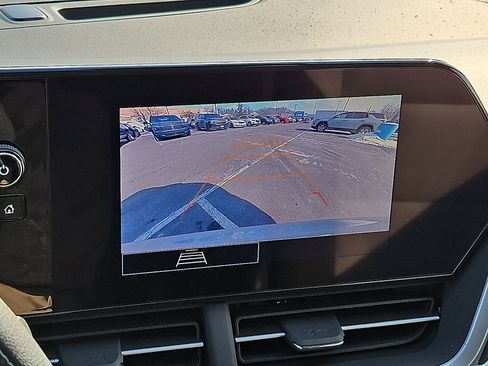 Certified 2024 Chevrolet Trax LS w/ Driver Confidence Package image 17