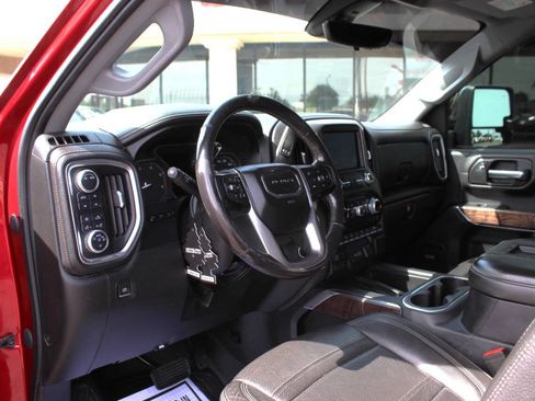 Used 2020 GMC Sierra 3500 Denali w/ Denali Ultimate Package AWD/4WD image 39
