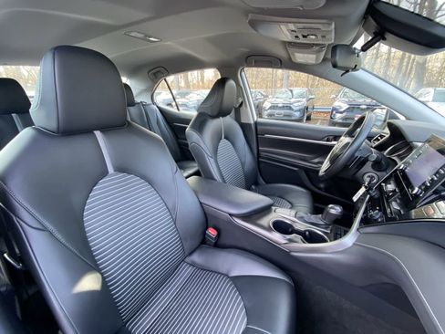 Used 2023 Toyota Camry SE image 27