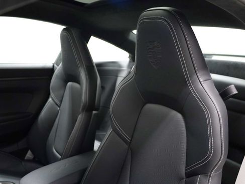 Used 2026 Porsche 911 Carrera GTS RWD image 19