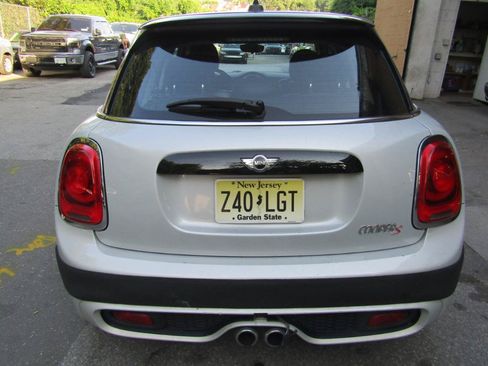 Used 2017 MINI Cooper S FWD image 7