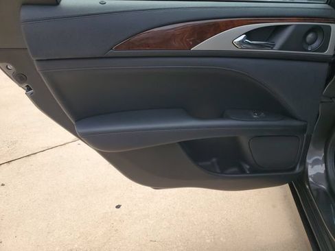 Used 2019 Lincoln MKZ Reserve AWD/4WD image 30