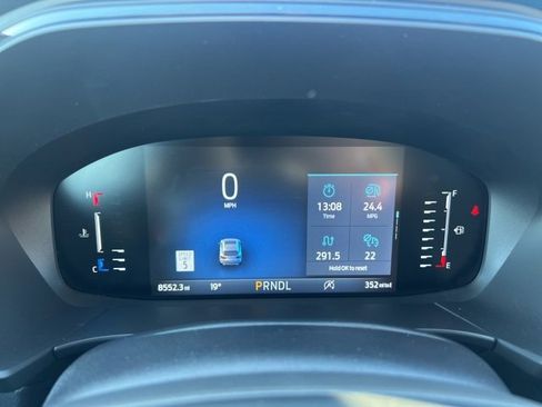 Certified 2024 Ford Escape ST-Line w/ Tech Pack #1 image 11