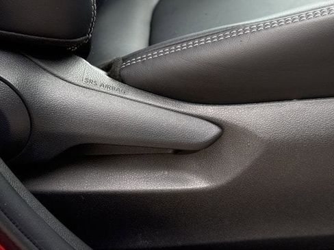 Used 2024 Toyota RAV4 XLE Premium FWD image 31