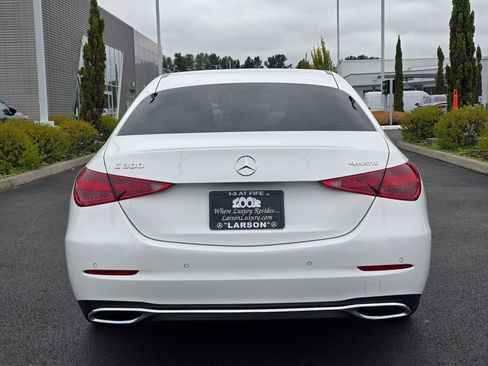 Used 2024 Mercedes-Benz C 300 4MATIC Sedan image 5