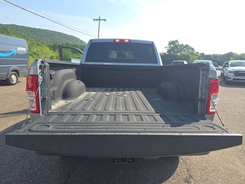 Used 2024 RAM 2500 Tradesman w/ Chrome Appearance Group AWD/4WD image 26
