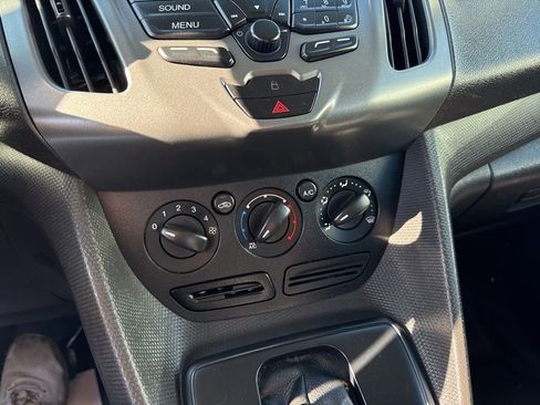 Used 2016 Ford Transit Connect XL FWD image 40