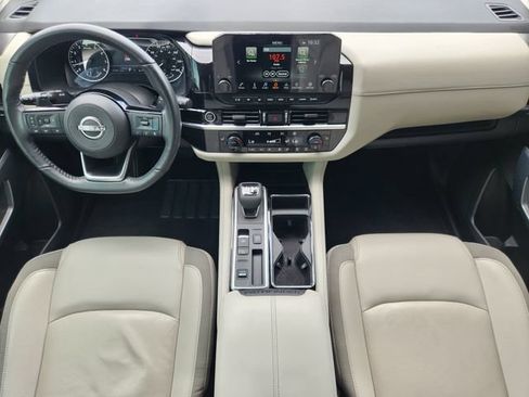 Used 2023 Nissan Pathfinder SL w/ SL Premium Package FWD image 27