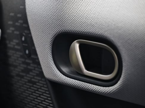 Used 2025 MINI Cooper S FWD image 38