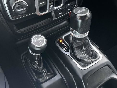 Used 2021 Jeep Wrangler Unlimited Sahara w/ Cold Weather Group image 36