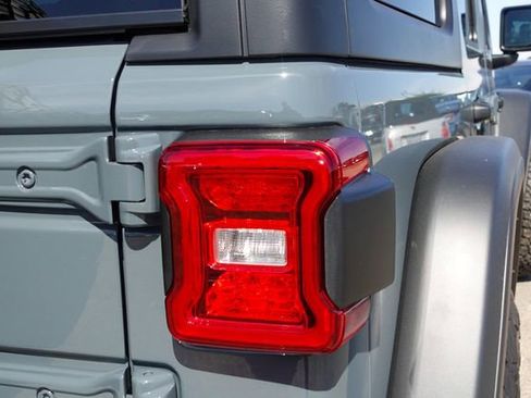 New 2025 Jeep Wrangler Rubicon w/ Steel Bumper Group image 7