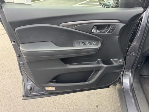 Used 2022 Honda Ridgeline RTL-E image 15